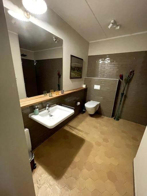 Kleine Backsteinloft Apartment เทมพลีน ภายนอก รูปภาพ